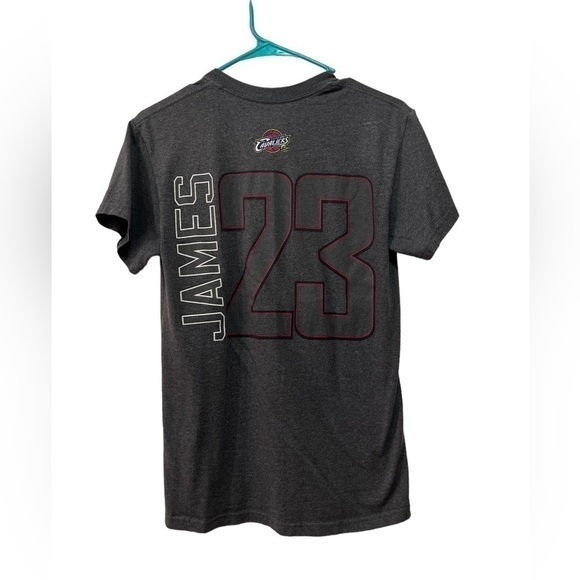 NBA Short Sleeve Tee Cleveland Cavilers good condition - Picture 2 of 2